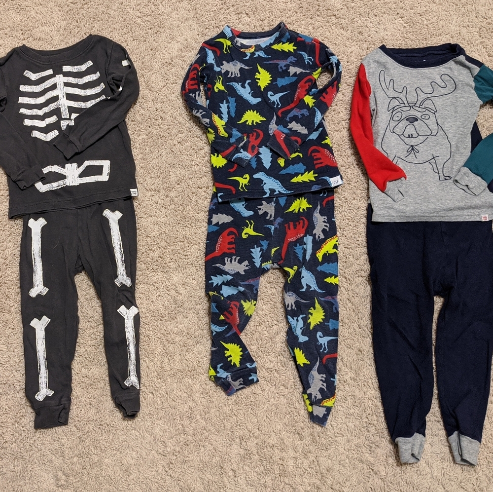 Lot of 3 Baby Gap Boys two piece fitted pajamas